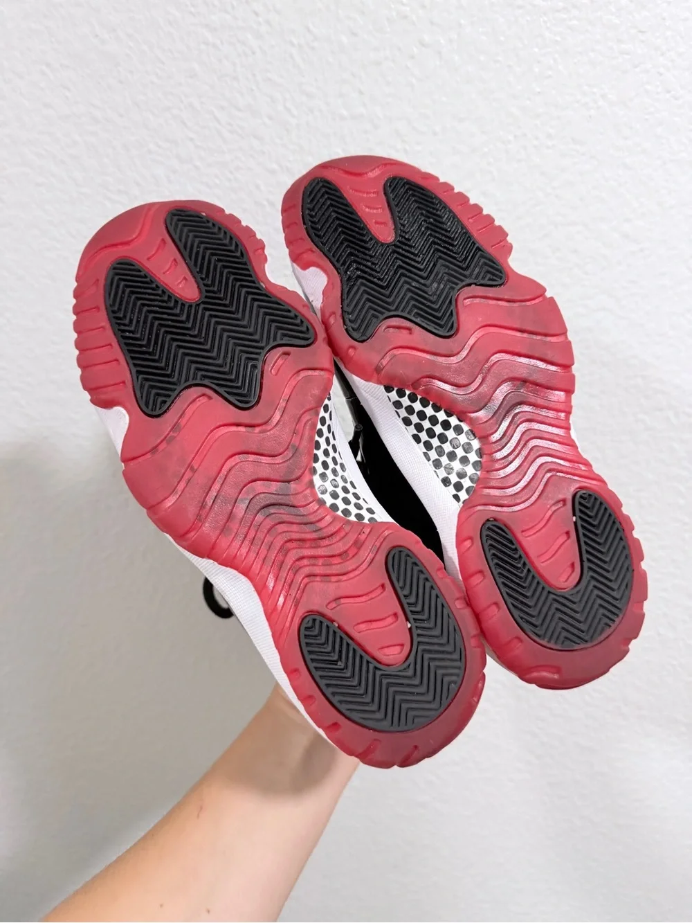 Jordan retro 11 bred